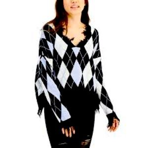 Just‎ Polly New York distressed argyle sweater